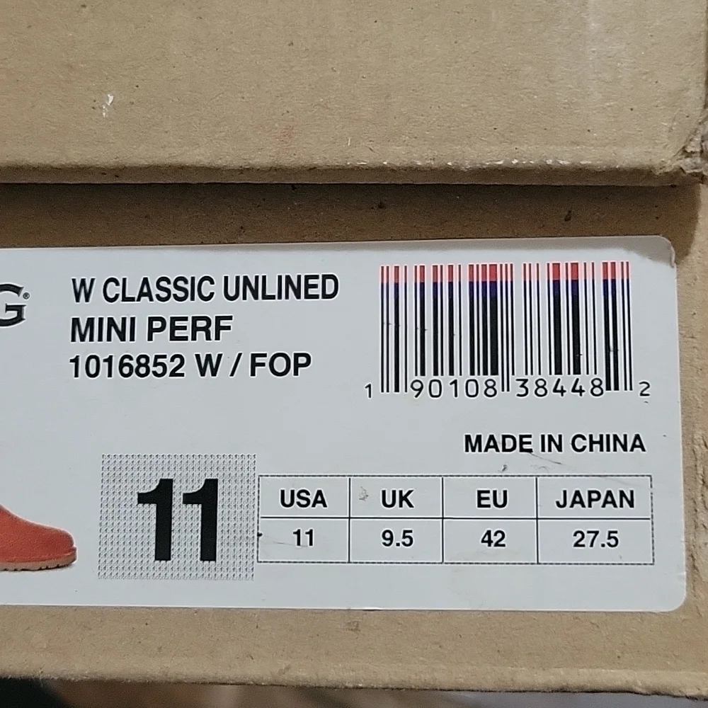 Classic Unlined‎ Ugg